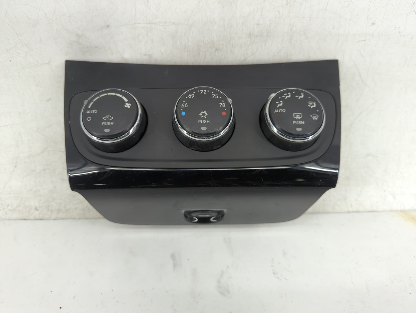 2011-2014 Chrysler 200 Climate Control Module Temperature AC/Heater Replacement P/N:P55111888AI Fits OEM Used Auto Parts - O