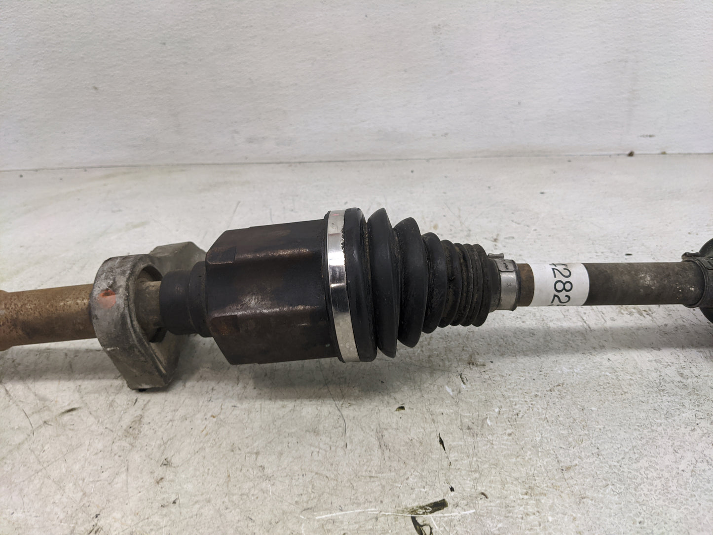 2011-2014 Chrysler 200 Axle Shaft Front Passenger Cv C/v - Oemusedautoparts1.com