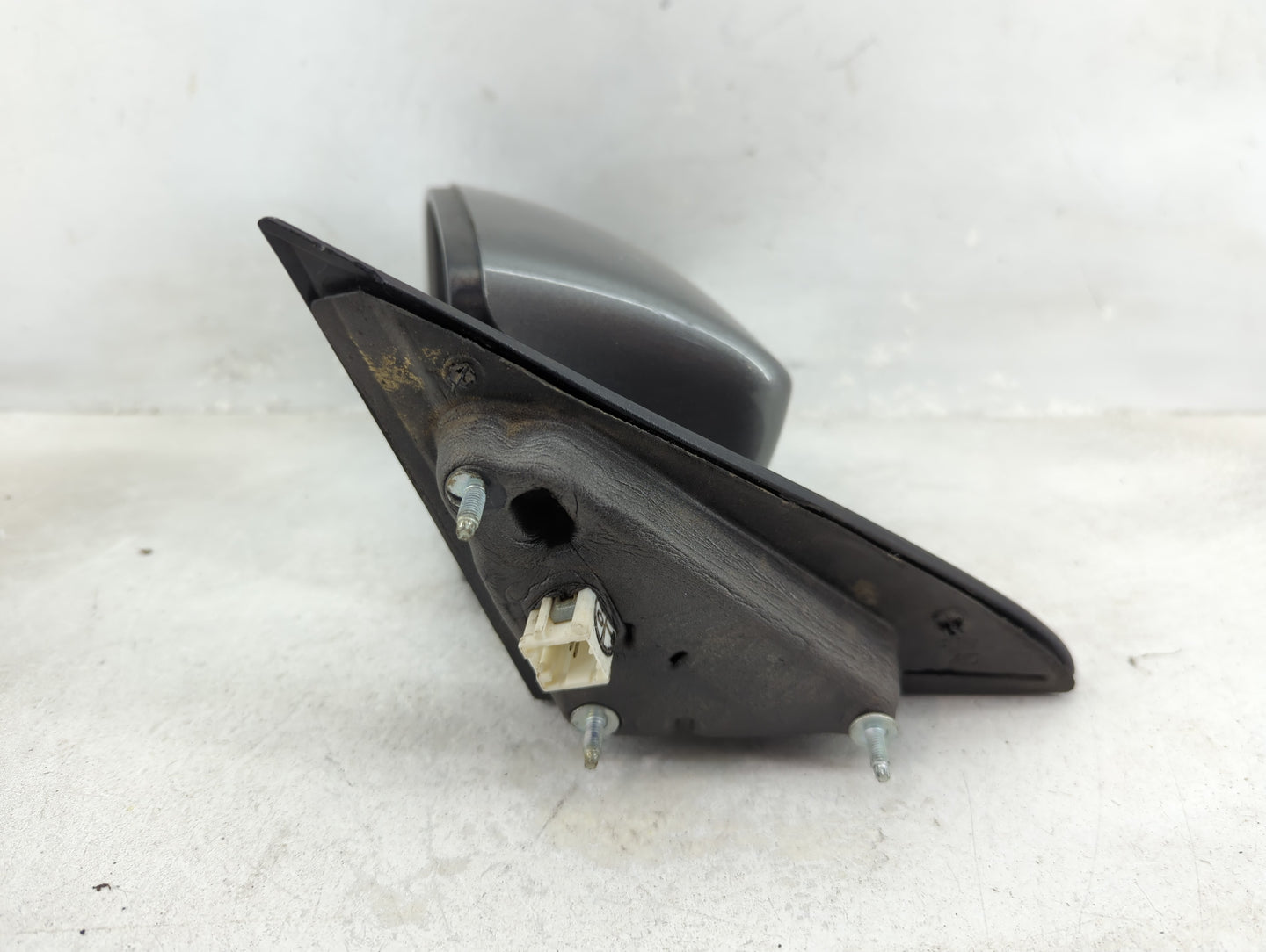 2011-2014 Chrysler 200 Driver Side View Mirror - Left Door Mirror OEM Used - Oemusedautoparts1.com