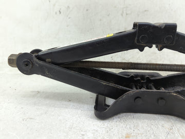 2013 Chrysler 200 Spare Scissor Car Jack