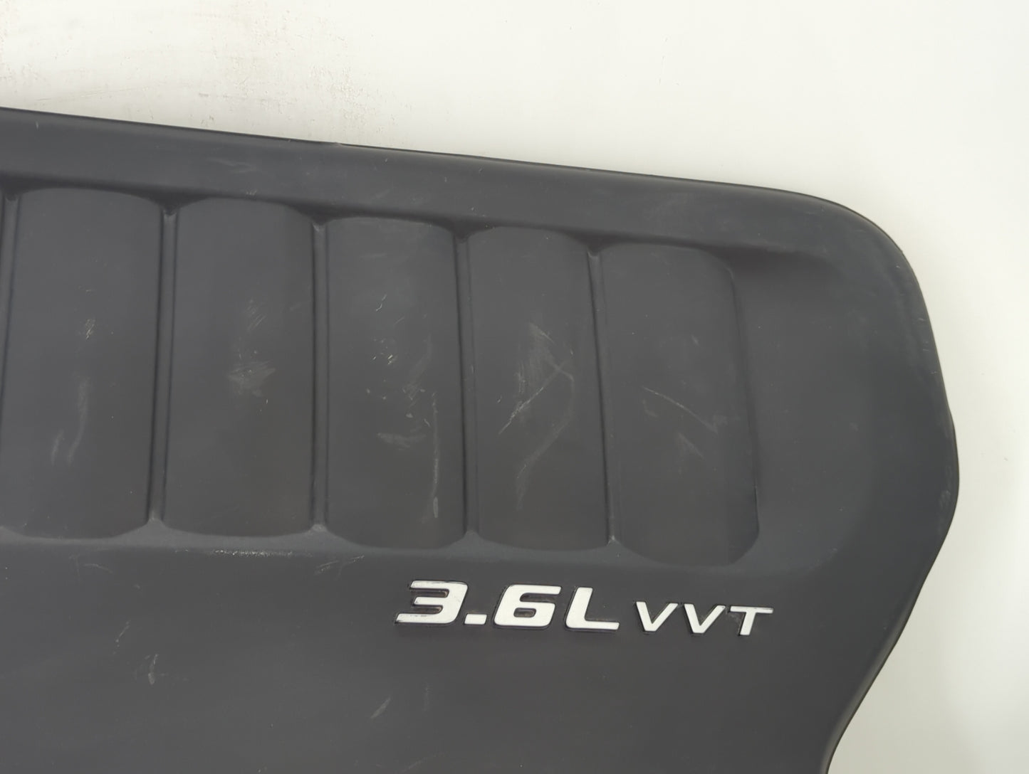 2013 Chrysler 200 Engine Cover 1432243 - Oemusedautoparts1.com