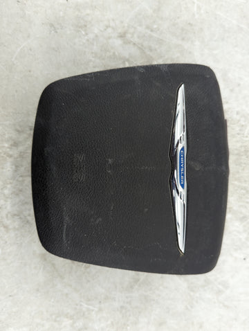 2013 Chrysler 200 Air Bag Driver Left Steering Wheel Mounted P/N:P11-1031 4NM 32A 3F BJA Fits OEM Used Auto Parts - Oemuseda