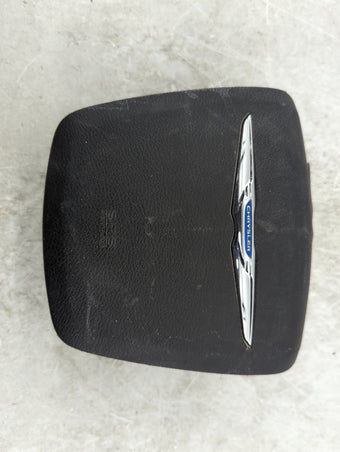 compare product 2013 Chrysler 200 Air Bag Driver Left Steering Wheel Mounted P/N:P11-1031 4NM 32A 3F BJA Fits OEM Used Auto Parts