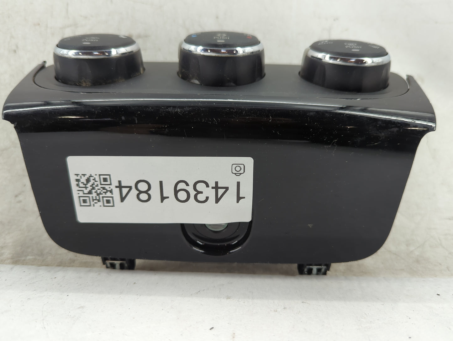 2011-2014 Chrysler 200 Climate Control Module Temperature AC/Heater Replacement P/N:P55111888AI Fits OEM Used Auto Parts - O