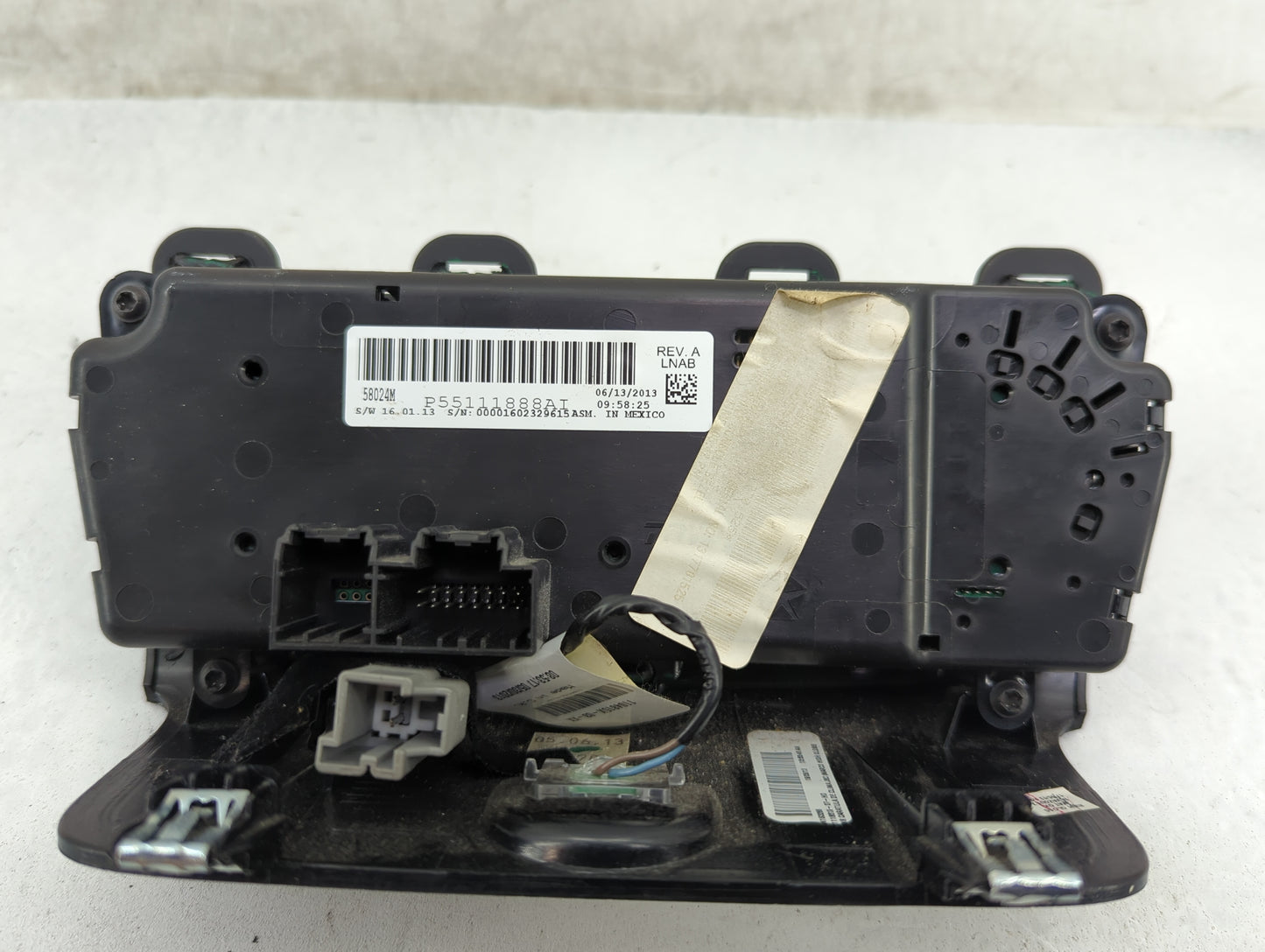 2011-2014 Chrysler 200 Climate Control Module Temperature AC/Heater Replacement P/N:P55111888AI Fits OEM Used Auto Parts - O