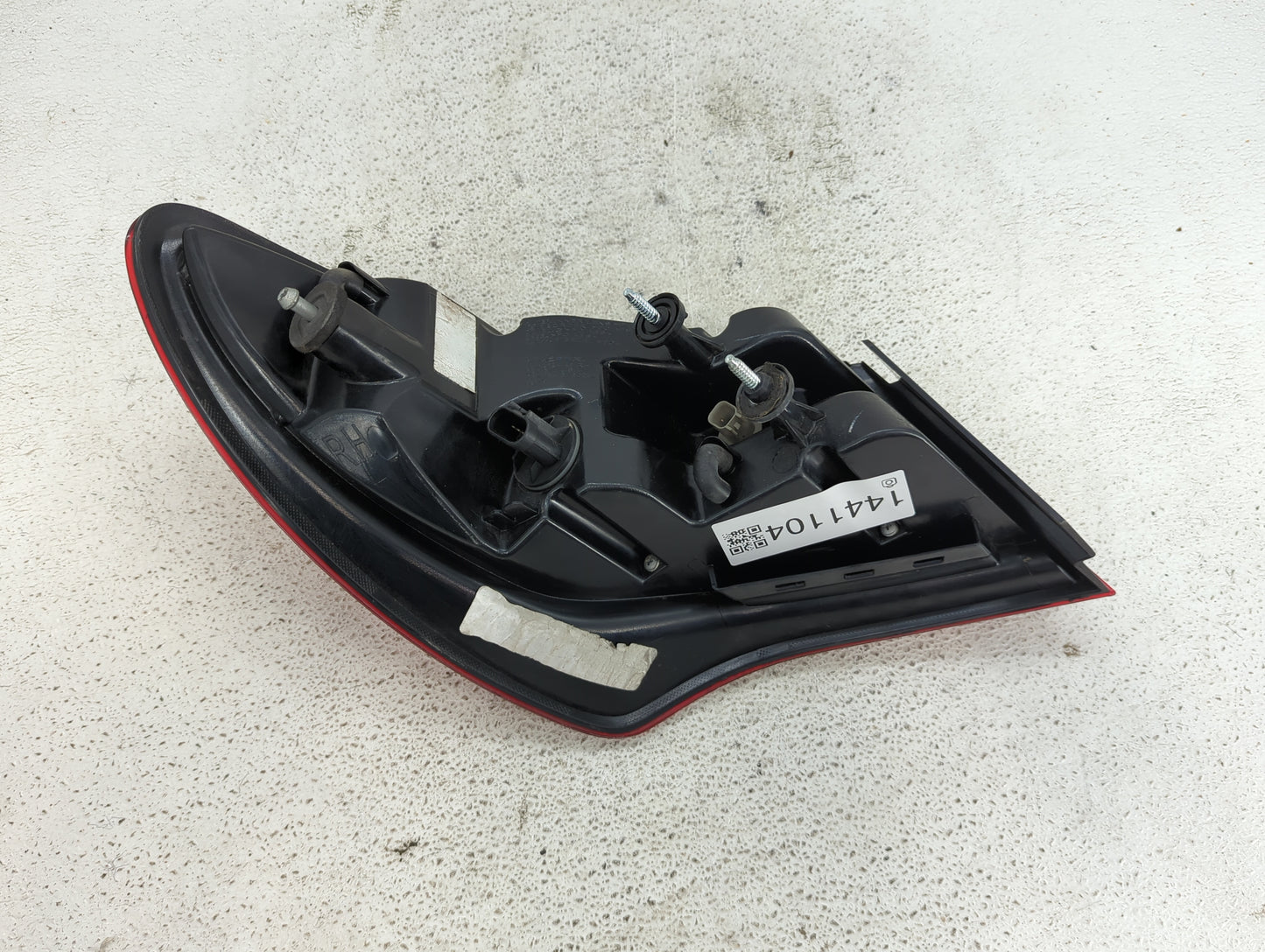 2011-2014 Chrysler 200 Tail Light Assembly Passenger Right OEM P/N:05182524AE Fits Fits 2011 2012 2013 2014 OEM Used Auto Pa