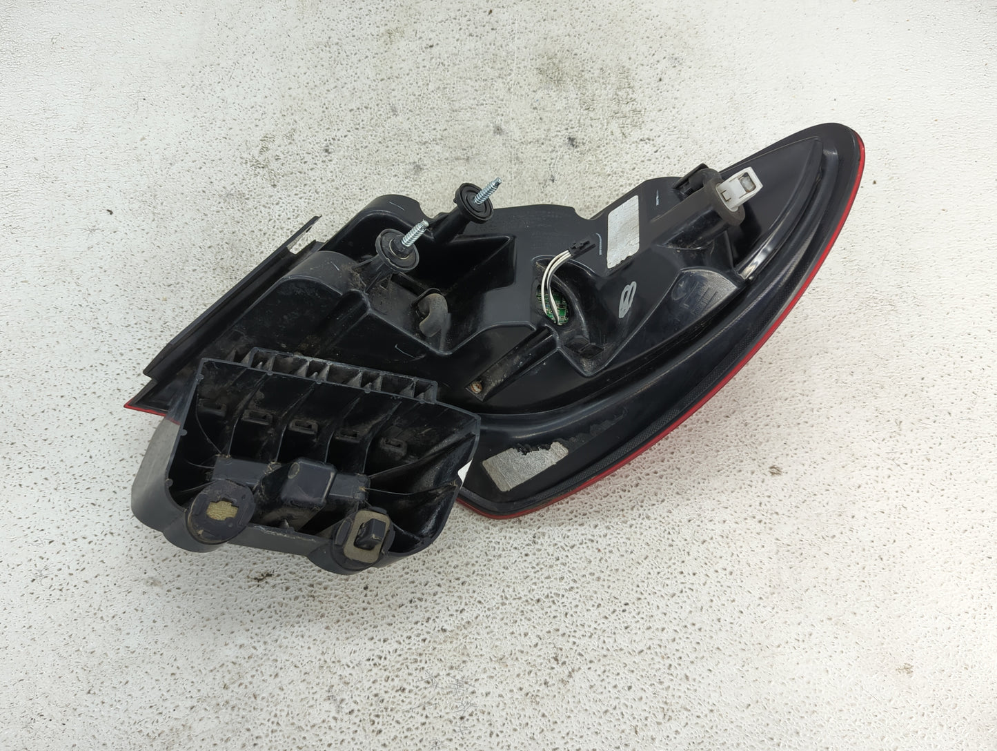 2011-2014 Chrysler 200 Tail Light Assembly Driver Left OEM P/N:05182525AE Fits Fits 2011 2012 2013 2014 OEM Used Auto Parts 