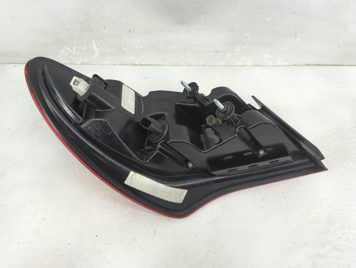 2011-2014 Chrysler 200 Tail Light Assembly Passenger Right OEM P/N:05182524AE Fits Fits 2011 2012 2013 2014 OEM Used Auto Pa