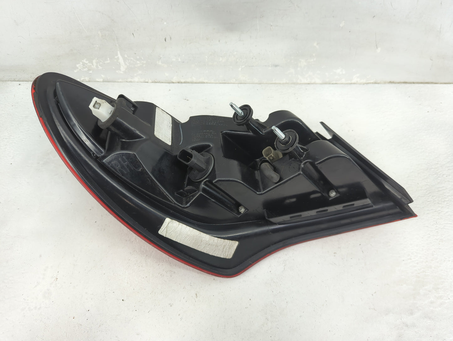 2011-2014 Chrysler 200 Tail Light Assembly Passenger Right OEM P/N:05182524AE Fits Fits 2011 2012 2013 2014 OEM Used Auto Pa
