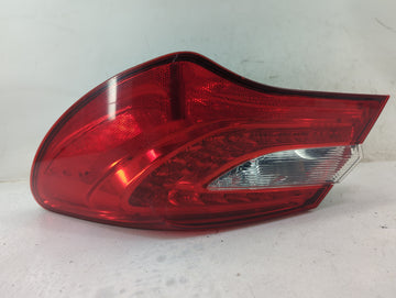 2011-2014 Chrysler 200 Passenger Right Side Deck Lid Mounted Tail Light - Oemusedautoparts1.com