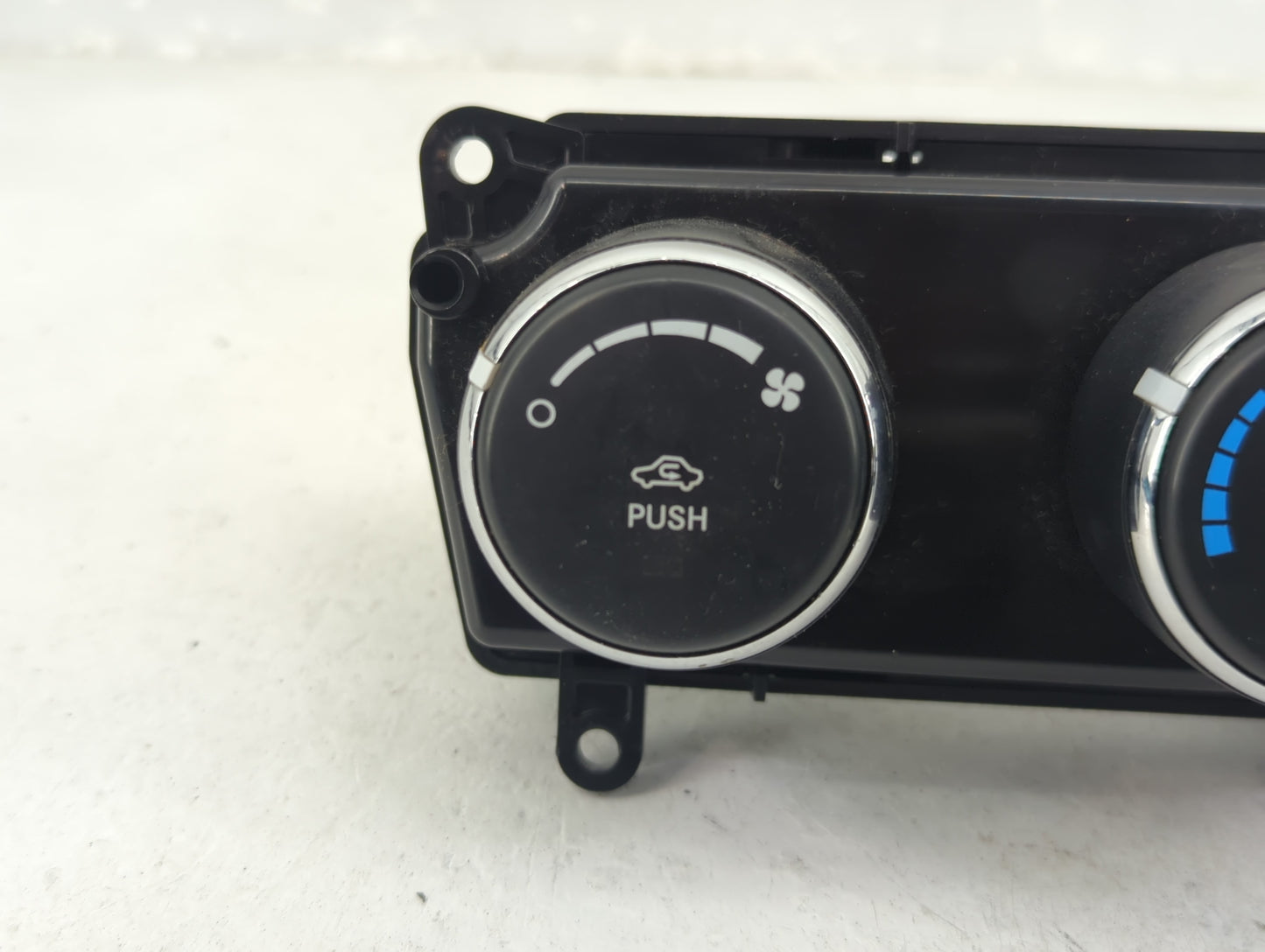 2011-2014 Chrysler 200 Climate Control Module Temperature AC/Heater Replacement P/N:61036A Fits Fits 2010 2011 2012 2013 201