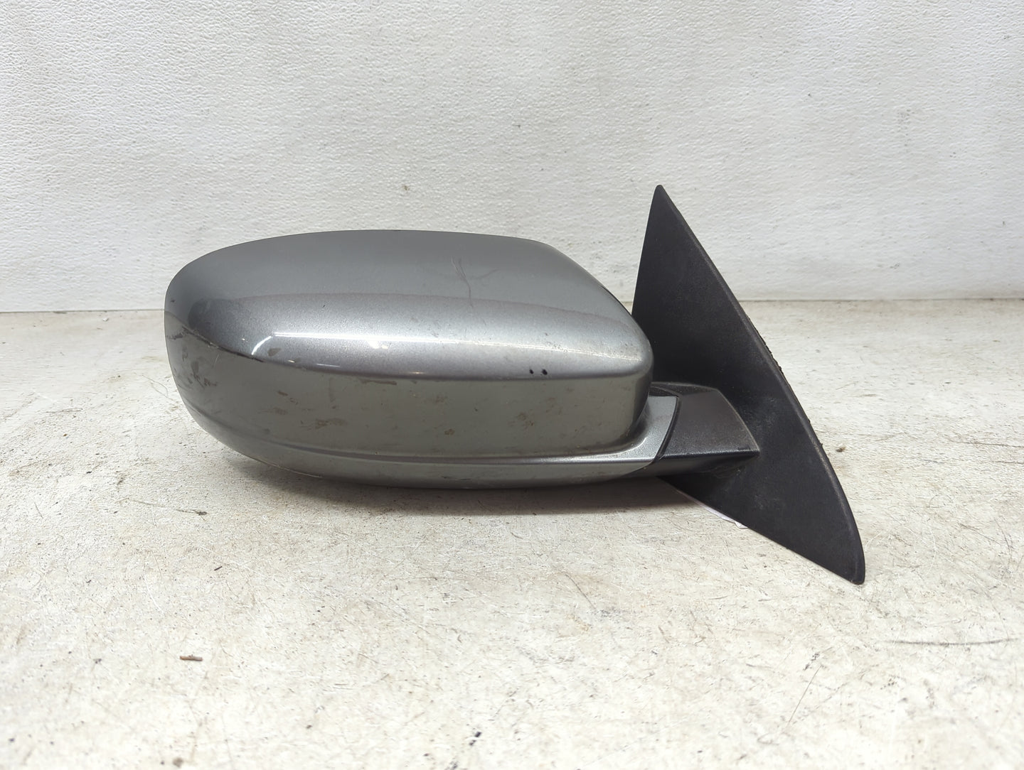 2011-2014 Chrysler 200 Passenger Side View Mirror - Right Door Mirror OEM Used - Oemusedautoparts1.com