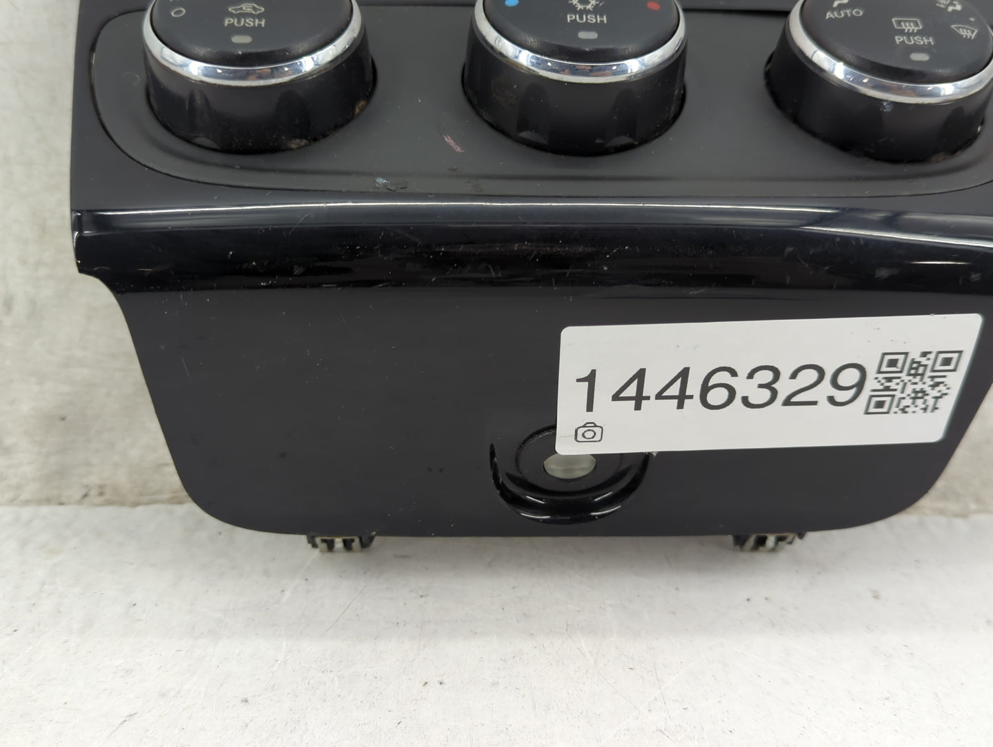 2011-2014 Chrysler 200 Climate Control Module Temperature AC/Heater Replacement P/N:P55111888AI Fits OEM Used Auto Parts - O