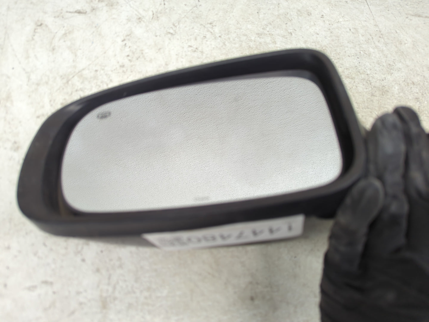 2011-2014 Chrysler 200 Driver Side View Mirror - Left Door Mirror OEM Used - Oemusedautoparts1.com