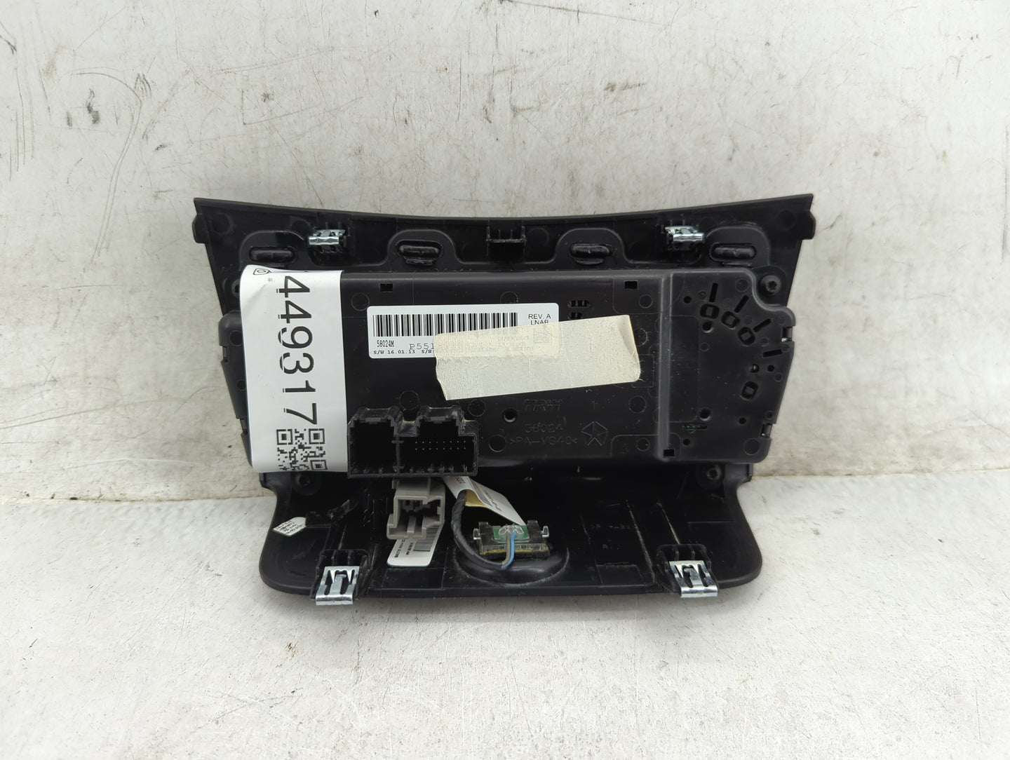 2013 Chrysler 200 Climate Control Module Temperature AC/Heater Replacement P/N:P551 Fits OEM Used Auto Parts - Oemusedautopa