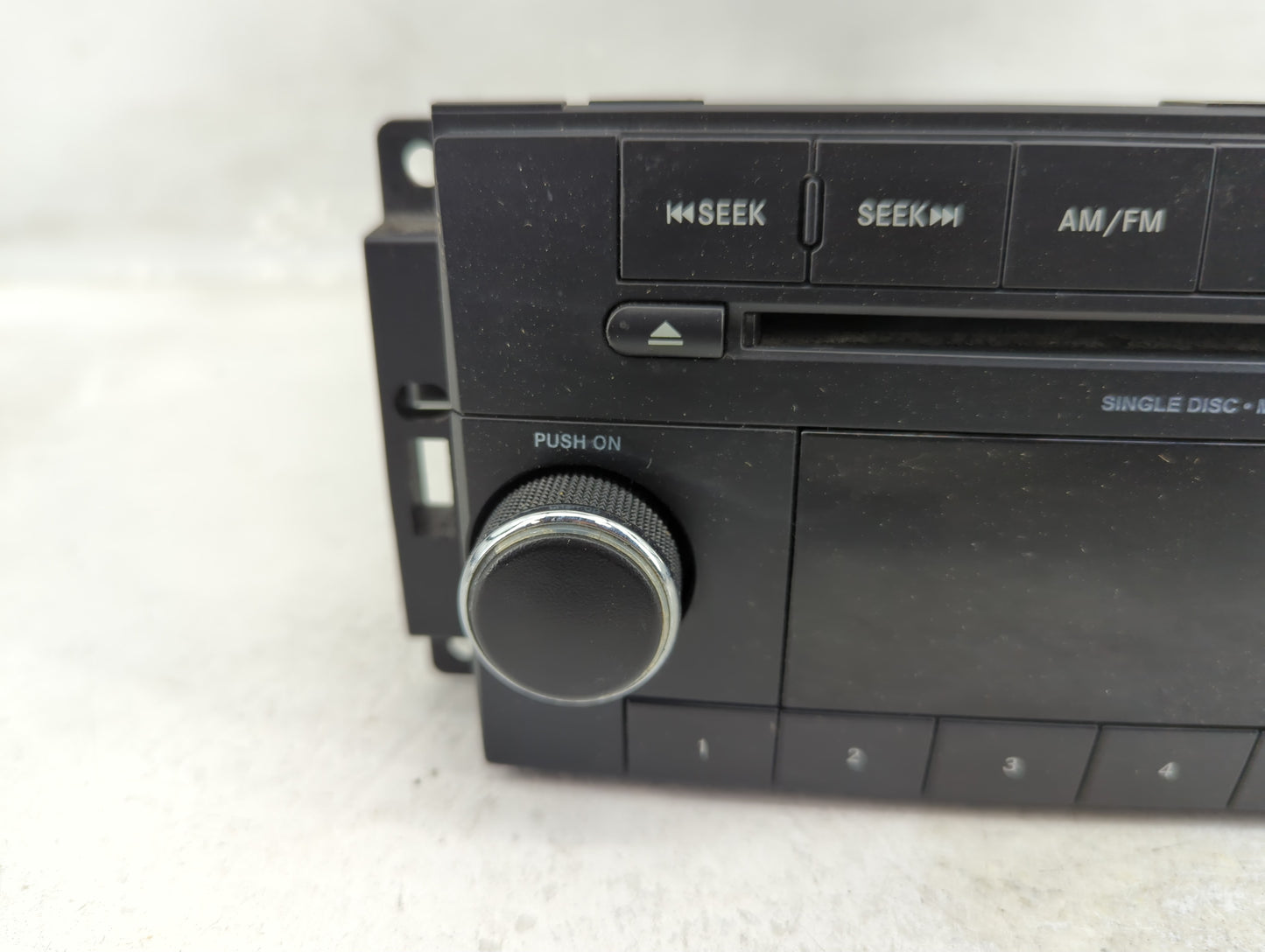2013-2014 Chrysler 200 Radio AM FM Cd Player Receiver Replacement P/N:P05091195AC Fits Fits 2013 2014 OEM Used Auto Parts - 