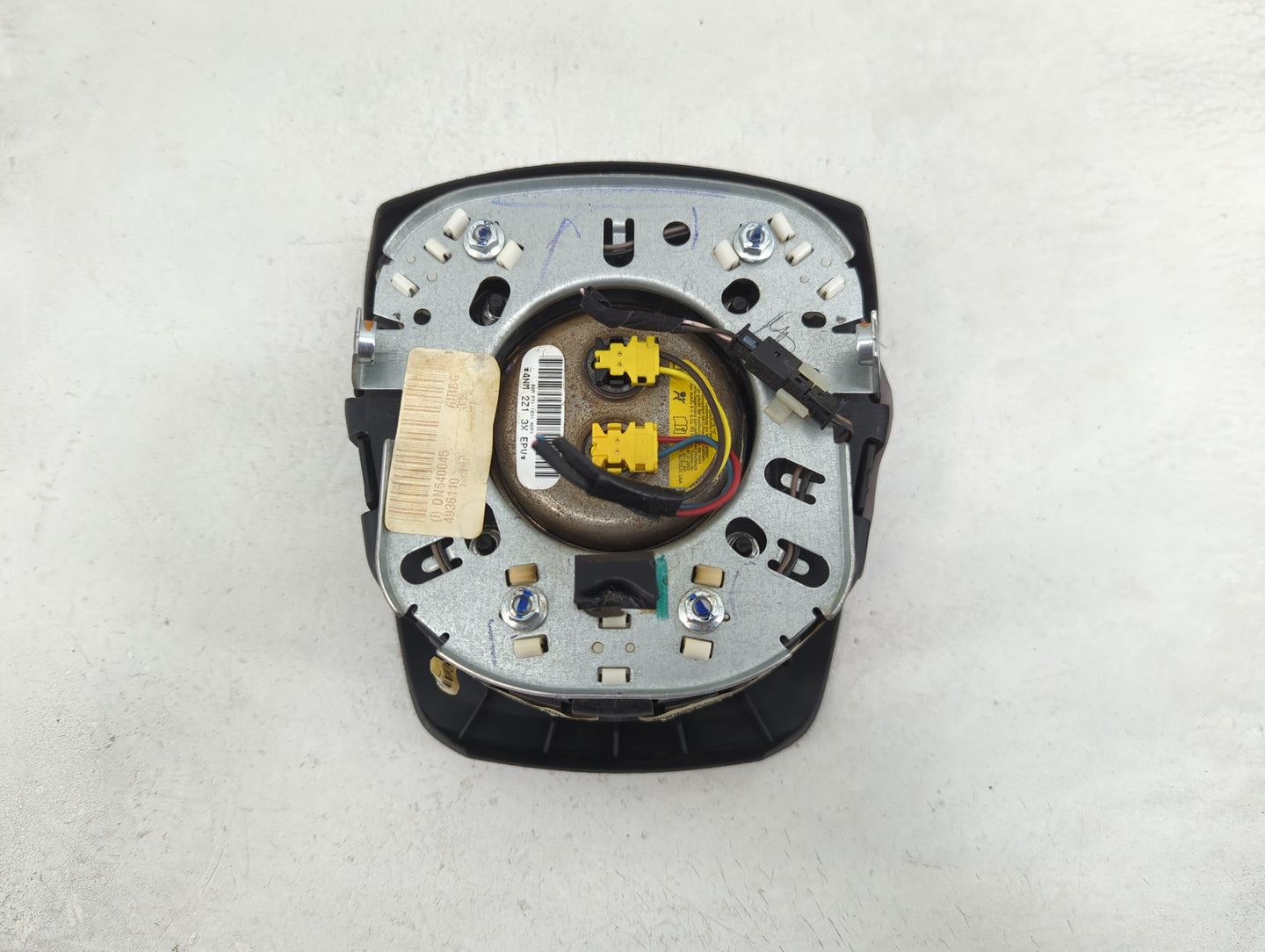 2011-2014 Chrysler 200 Air Bag Driver Left Steering Wheel Mounted P/N:BAM-PT1-1031 4NM 2ZI 3X EPV Fits Fits 2011 2012 2013 2