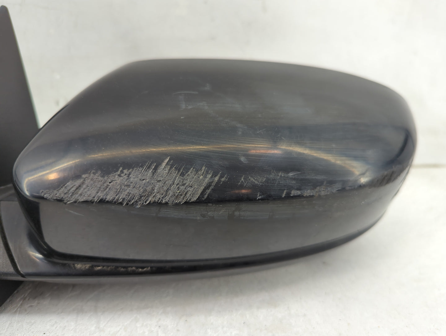 2011-2014 Chrysler 200 Driver Side View Mirror - Left Door Mirror OEM Used - Oemusedautoparts1.com