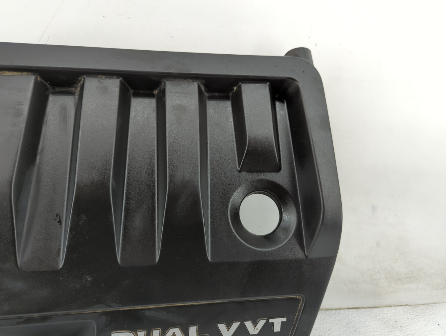 2013 Chrysler 200 Engine Cover 1457278 - Oemusedautoparts1.com