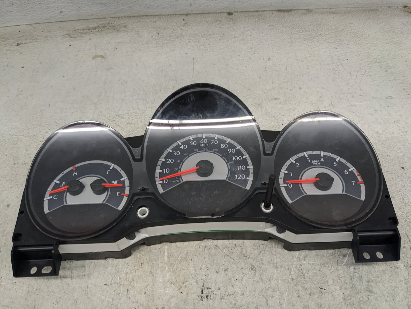 2011-2014 Chrysler 200 Instrument Cluster Speedometer Gauges P/N:P56046514AH TG00115732683O Miles:153K Fits OEM Used Auto Pa