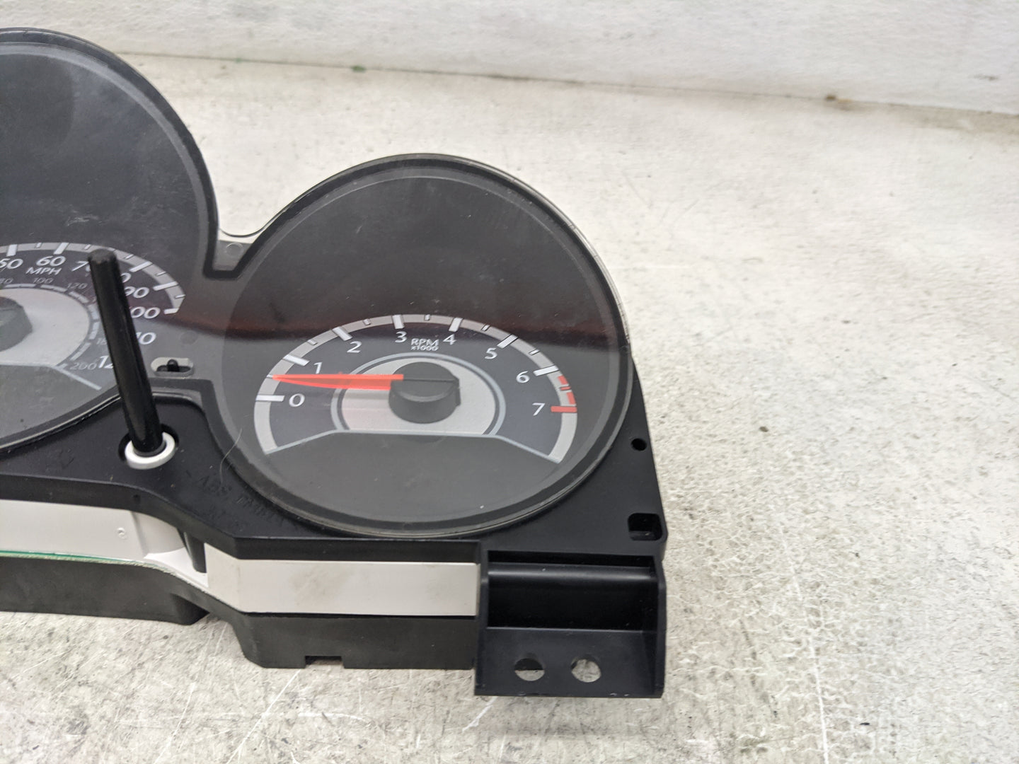 2011-2014 Chrysler 200 Instrument Cluster Speedometer Gauges P/N:P56046514AH TG00115732683O Miles:153K Fits OEM Used Auto Pa