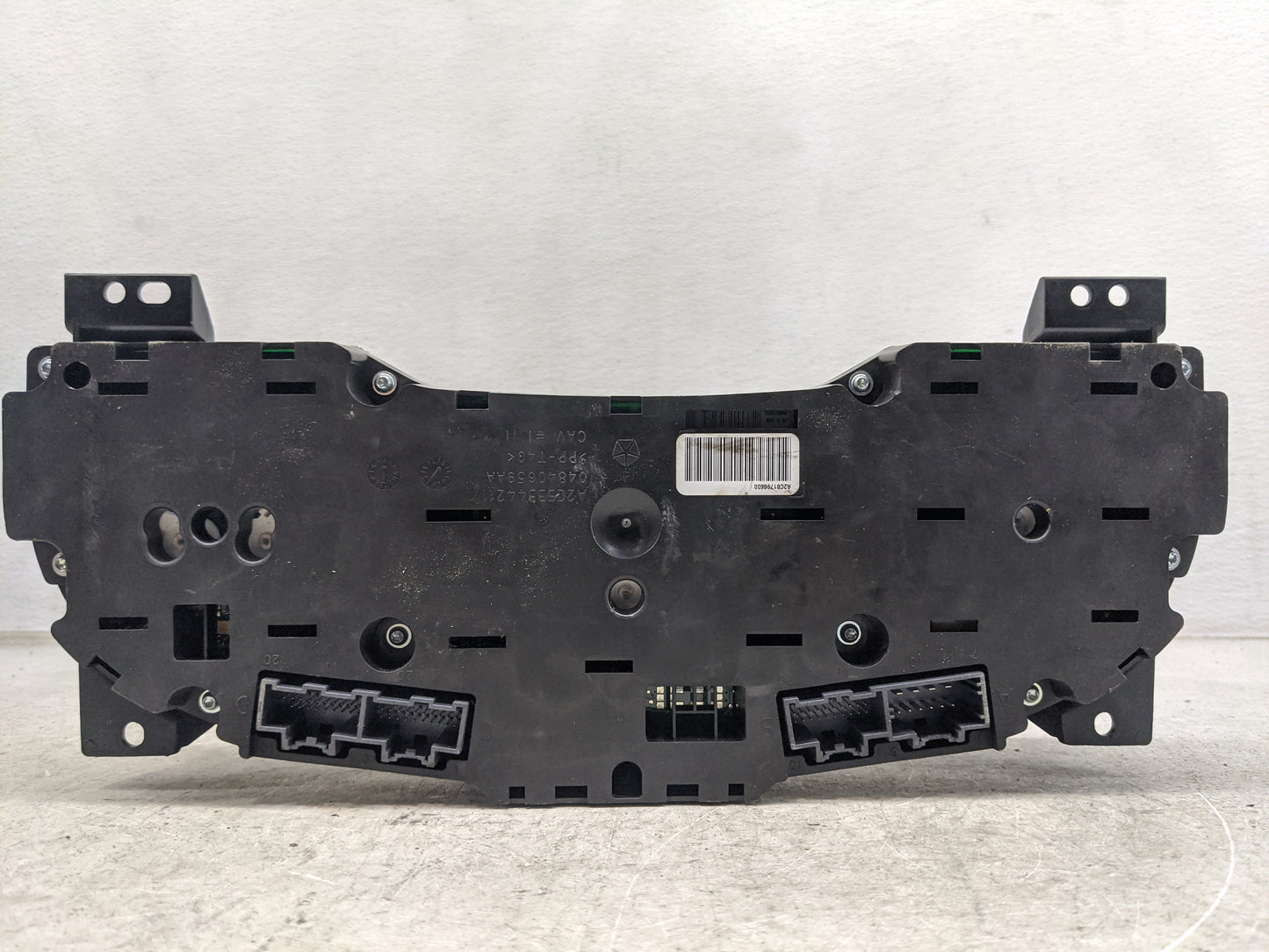 2011-2014 Chrysler 200 Instrument Cluster Speedometer Gauges P/N:P56046514AH TG00115732683O Miles:153K Fits OEM Used Auto Pa