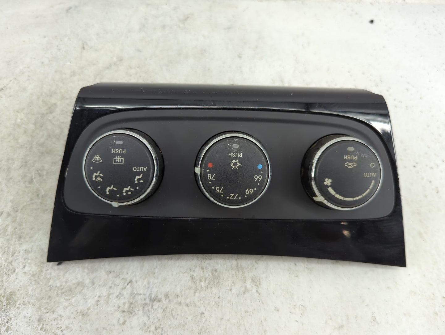 2011-2014 Chrysler 200 Climate Control Module Temperature AC/Heater Replacement P/N:1666272 1111851X-02-HQ Fits OEM Used Aut