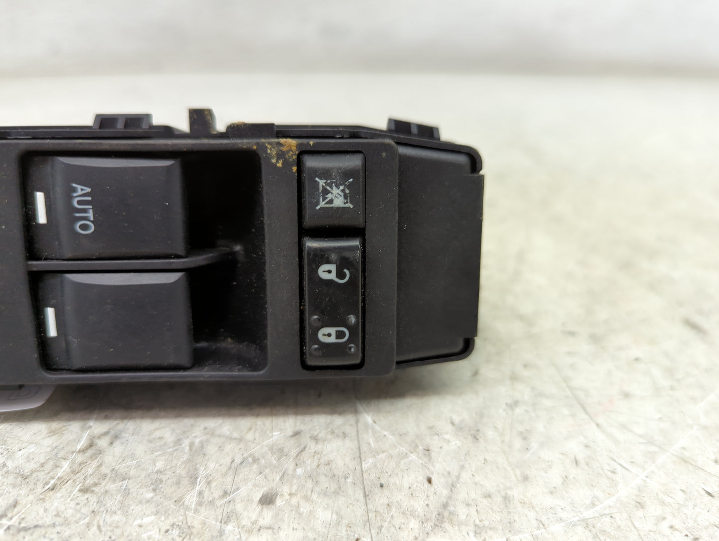 2011-2014 Chrysler 200 Master Power Window Switch Replacement Driver Side Left Fits OEM Used Auto Parts - Oemusedautoparts1.