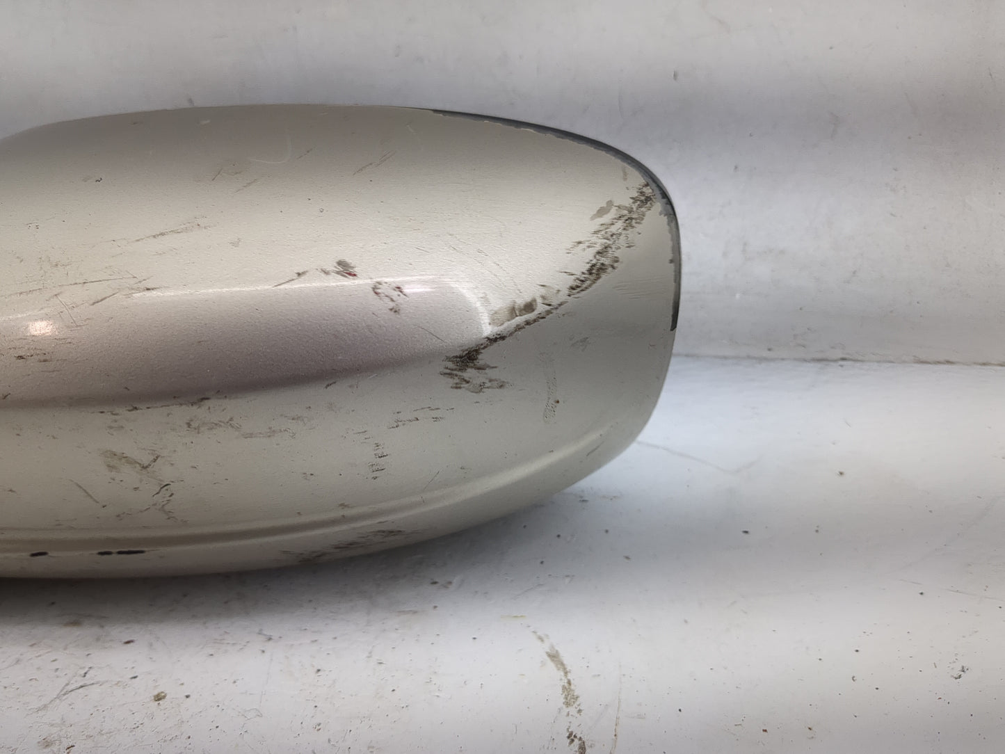 2011-2014 Chrysler 200 Driver Side View Mirror - Left Door Mirror OEM Used - Oemusedautoparts1.com