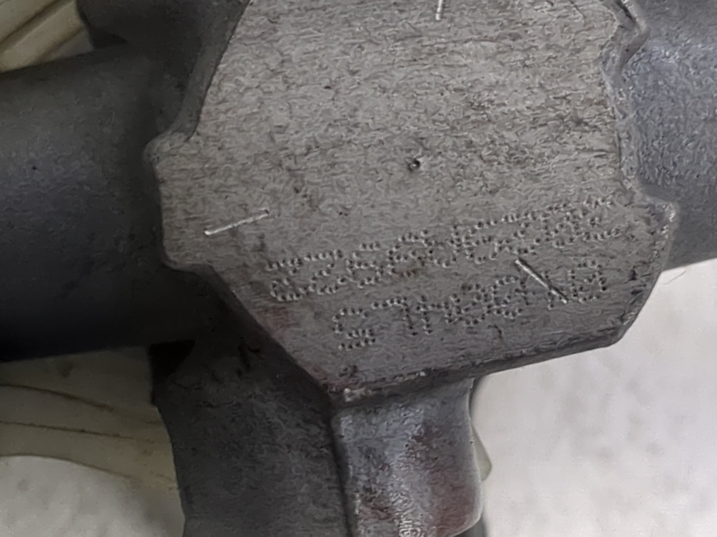 2011-2014 Chrysler 200 Brake Master Cylinder 1497533 - Oemusedautoparts1.com