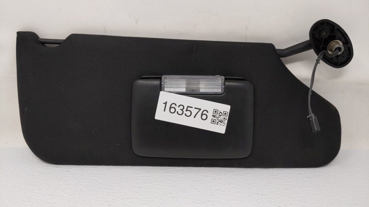 2011-2014 Chrysler 200 Sun Visor Shade Replacement Passenger Right Mirror Fits Fits 2011 2012 2013 2014 OEM Used Auto Parts 