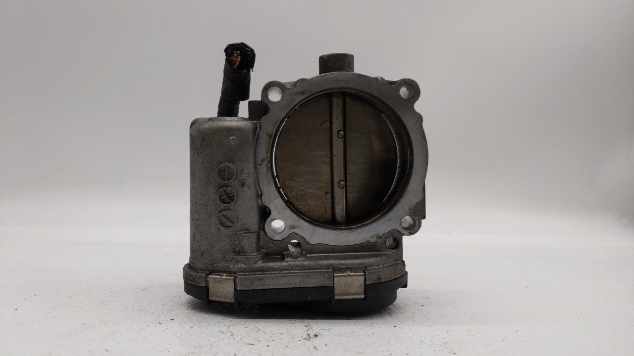 2011-2017 Chrysler 200 Throttle Body P/N:05184349AC 05184349AE Fits OEM Used Auto Parts - Oemusedautoparts1.com