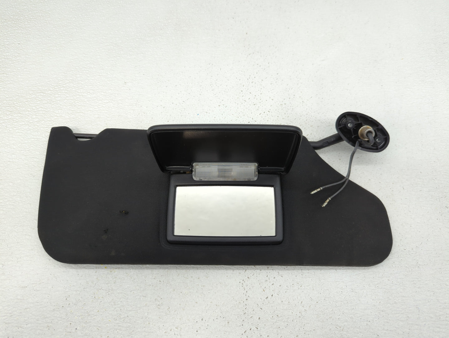 2011-2014 Chrysler 200 Sun Visor Shade Replacement Passenger Right Mirror Fits Fits 2011 2012 2013 2014 OEM Used Auto Parts 