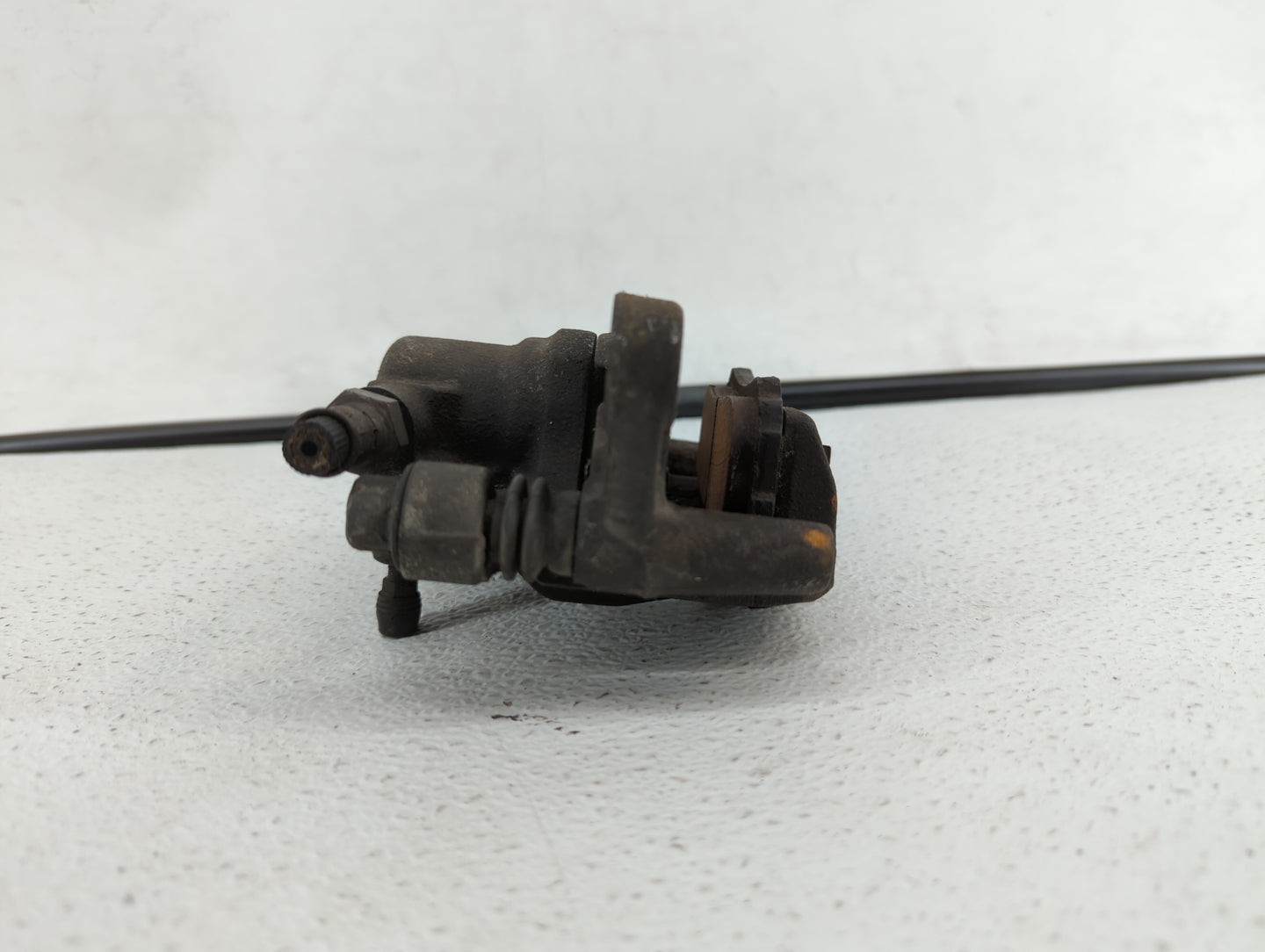 2011-2014 Chrysler 200 Rear Passenger Right Brake Caliper - Oemusedautoparts1.com