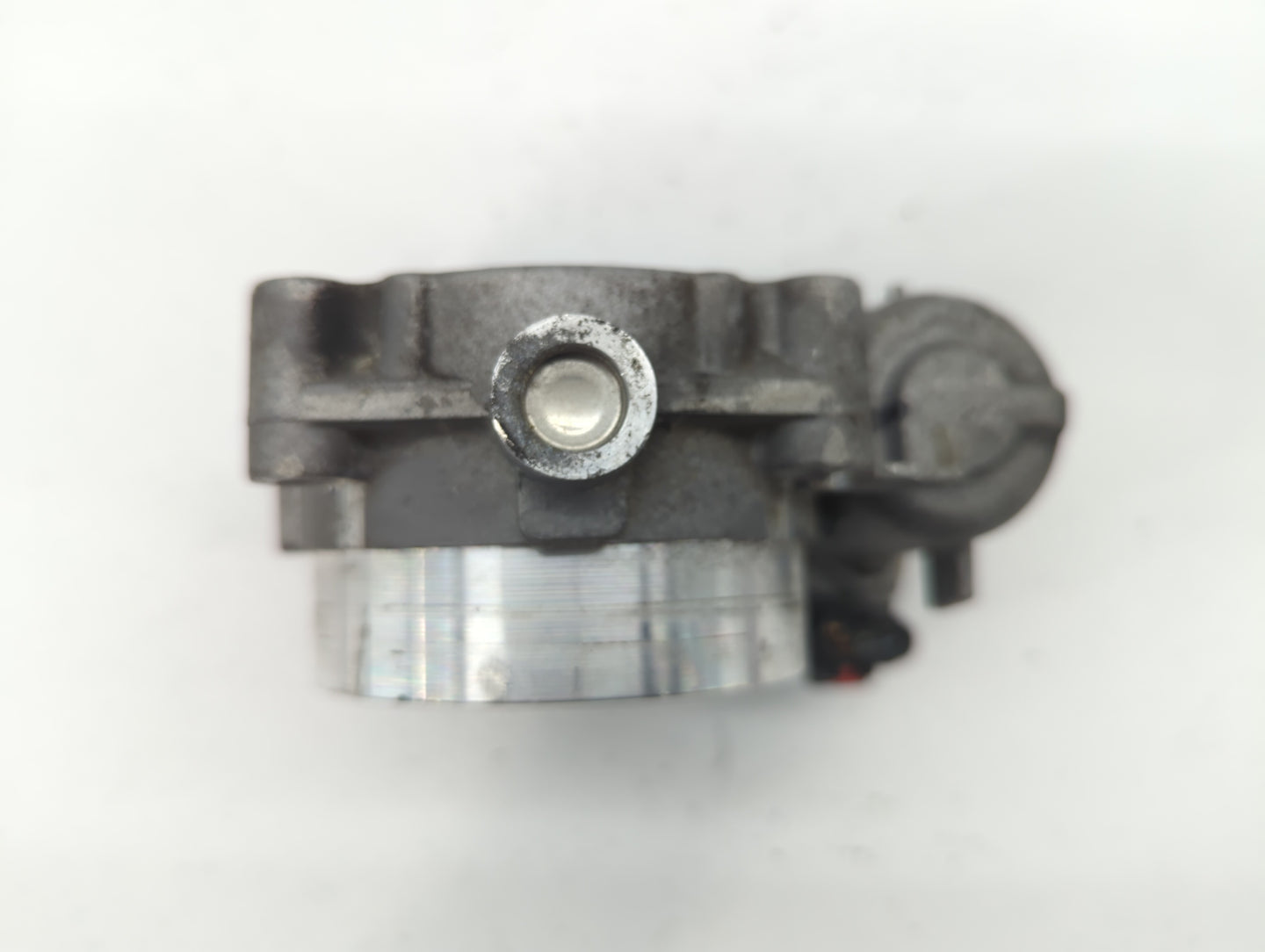 2011-2017 Chrysler 200 Throttle Body P/N:05184349AE 05184349AC Fits OEM Used Auto Parts - Oemusedautoparts1.com