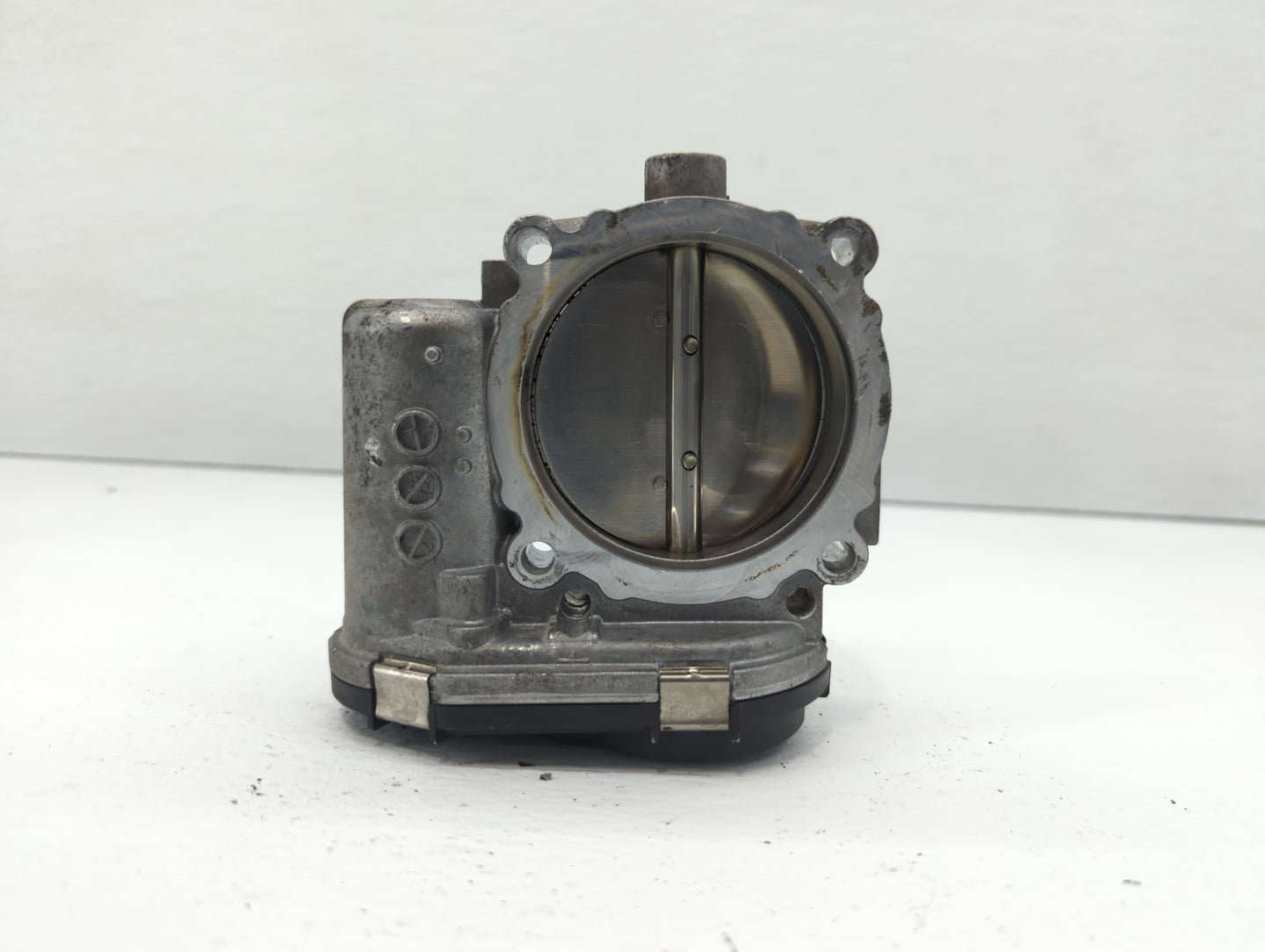 2011-2017 Chrysler 200 Throttle Body P/N:05184349AE 05184349AC Fits OEM Used Auto Parts - Oemusedautoparts1.com