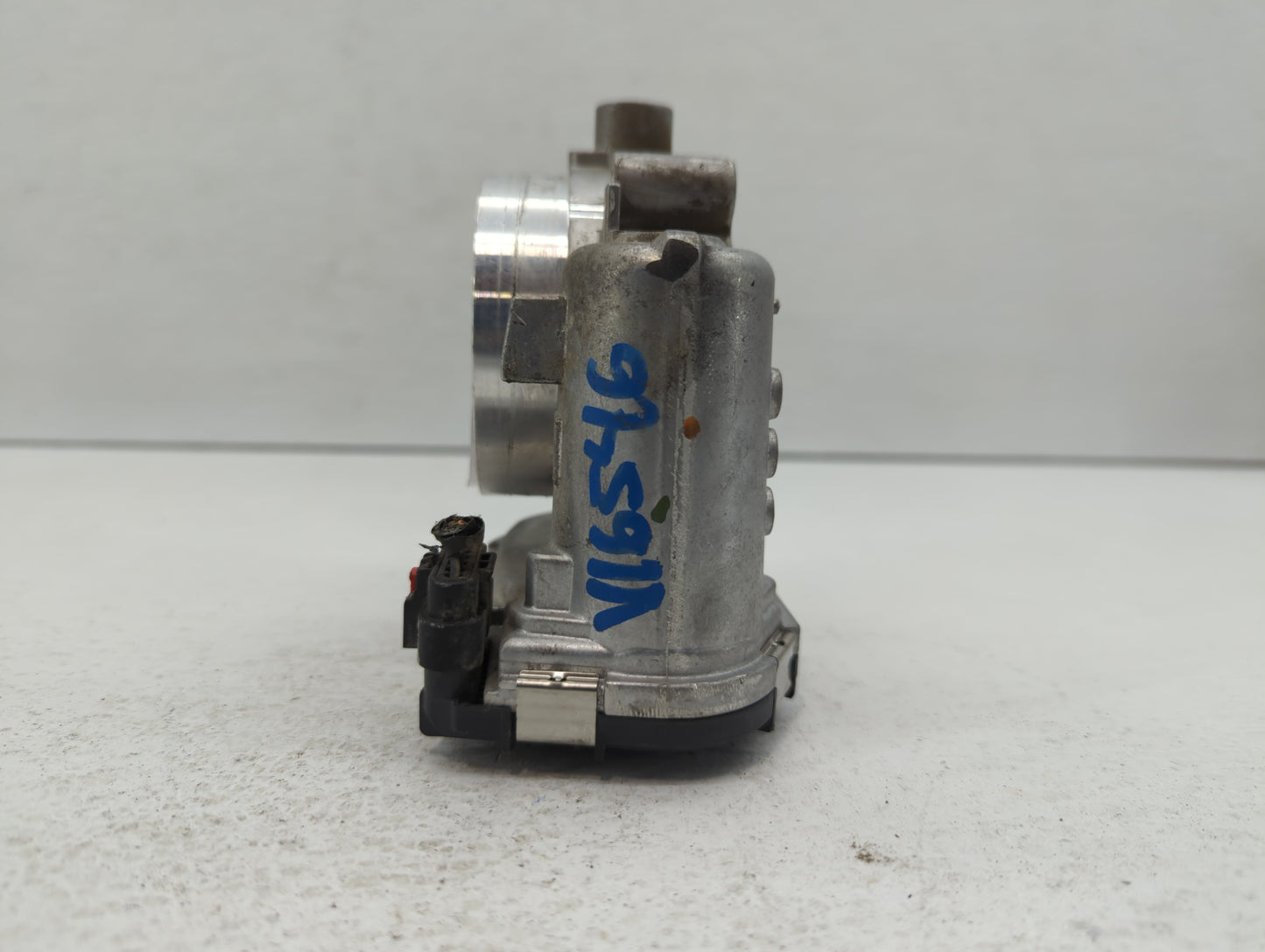 2011-2017 Chrysler 200 Throttle Body P/N:05184349AC Fits Fits 2011 2012 2013 2014 2015 2016 2017 2018 2019 2020 2021 2022 OE