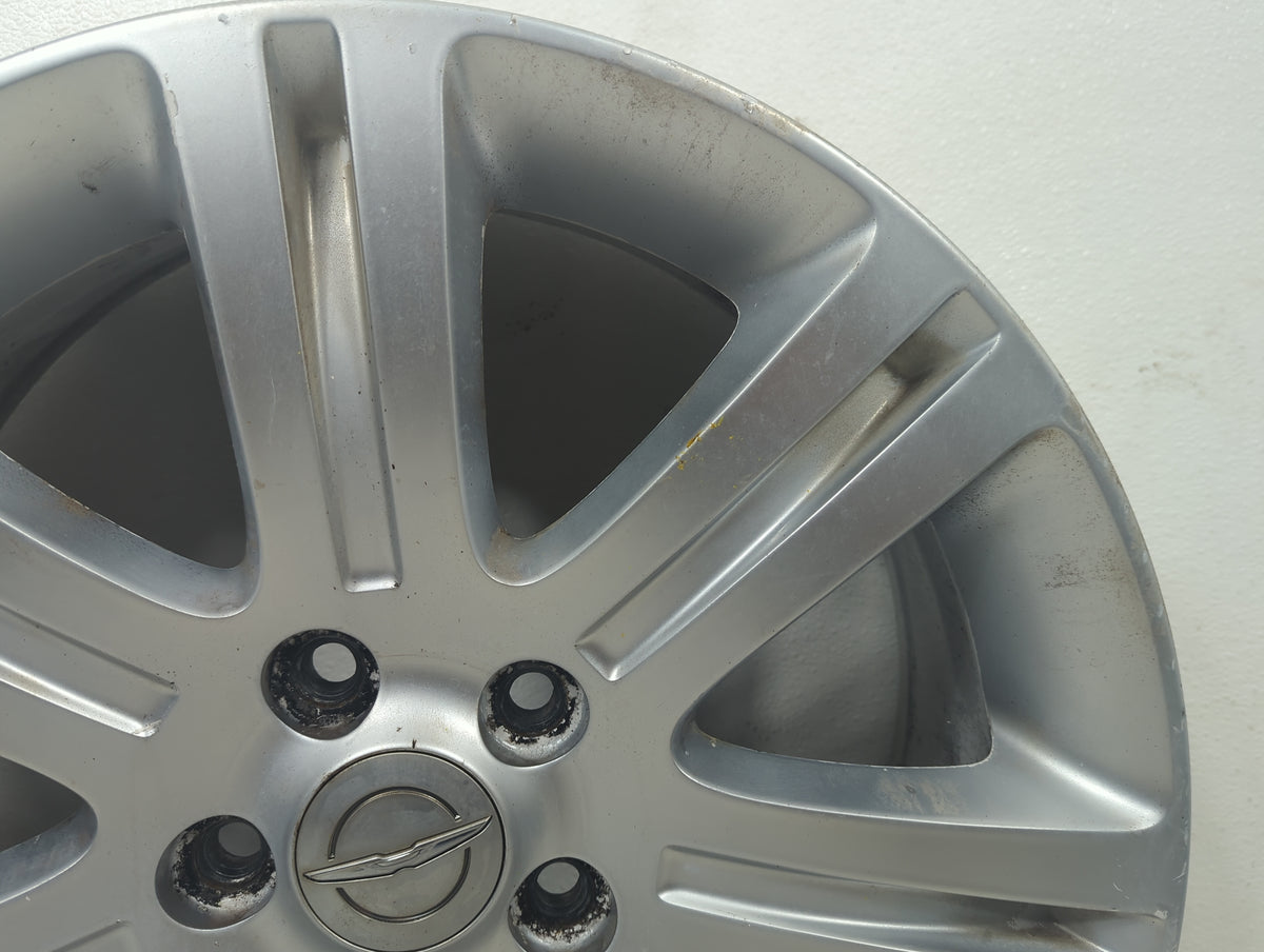 2013 Chrysler 200 Oem Wheel Rim 5040592 - Oemusedautoparts1.com