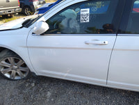 2011-2014 Chrysler 200 Driver Front Door Oem 5040619 - Oemusedautoparts1.com