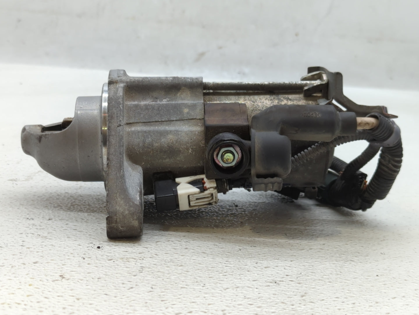 2011-2014 Chrysler 200 Car Starter Motor Solenoid OEM P/N:SM-74014 Fits Fits 2011 2012 2013 2014 OEM Used Auto Parts - Oemus