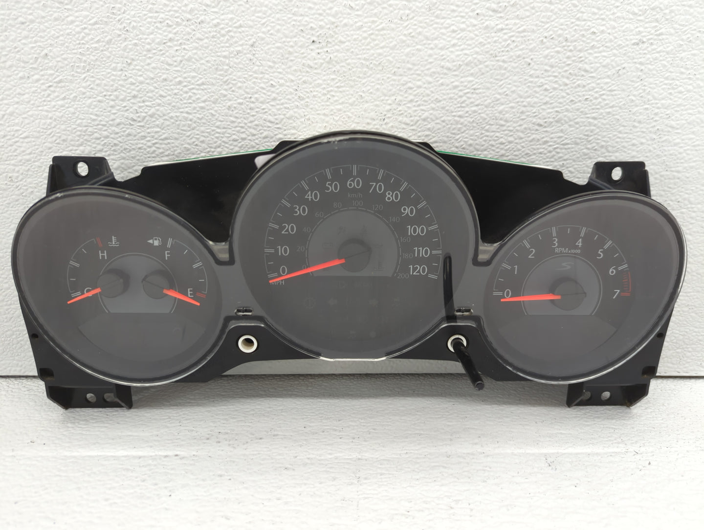 2011-2014 Chrysler 200 Instrument Cluster Speedometer Gauges P/N:P56046911AE Fits Fits 2011 2012 2013 2014 OEM Used Auto Par