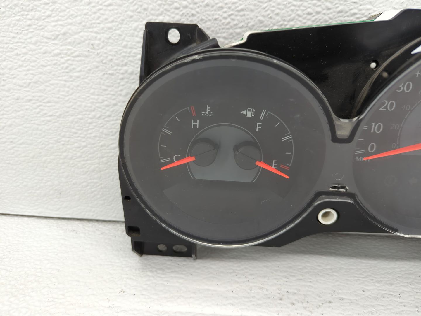 2011-2014 Chrysler 200 Instrument Cluster Speedometer Gauges P/N:P56046911AE Fits Fits 2011 2012 2013 2014 OEM Used Auto Par