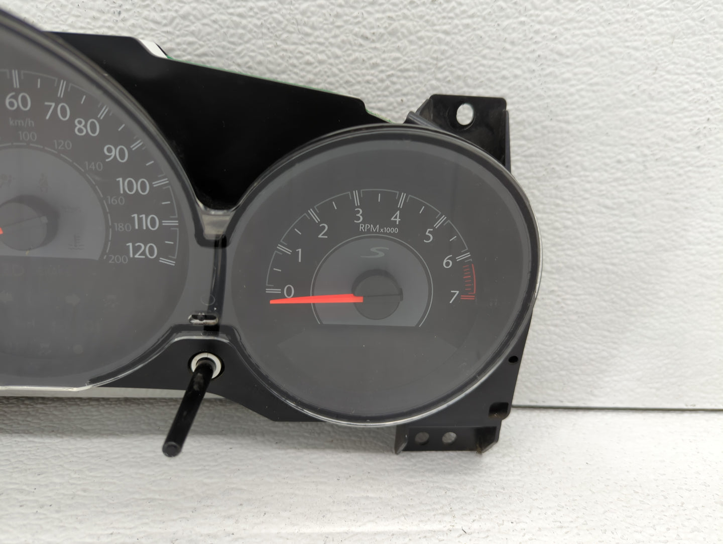 2011-2014 Chrysler 200 Instrument Cluster Speedometer Gauges P/N:P56046911AE Fits Fits 2011 2012 2013 2014 OEM Used Auto Par