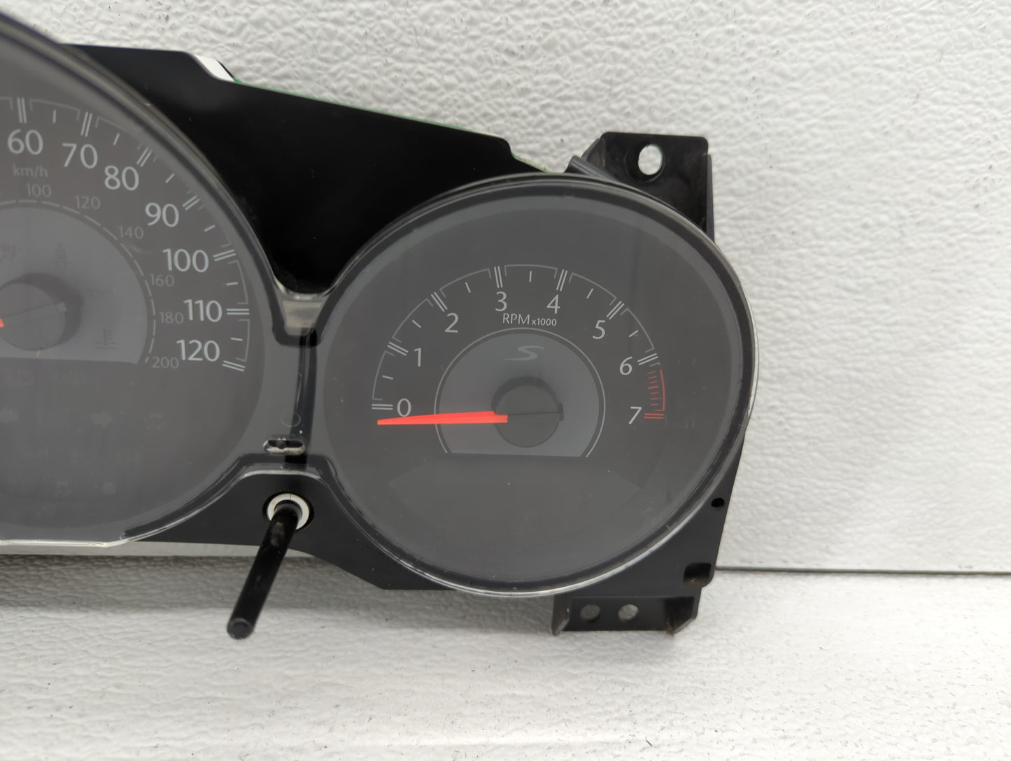 2011-2014 Chrysler 200 Instrument Cluster Speedometer Gauges P/N:P56046911AE Fits Fits 2011 2012 2013 2014 OEM Used Auto Par