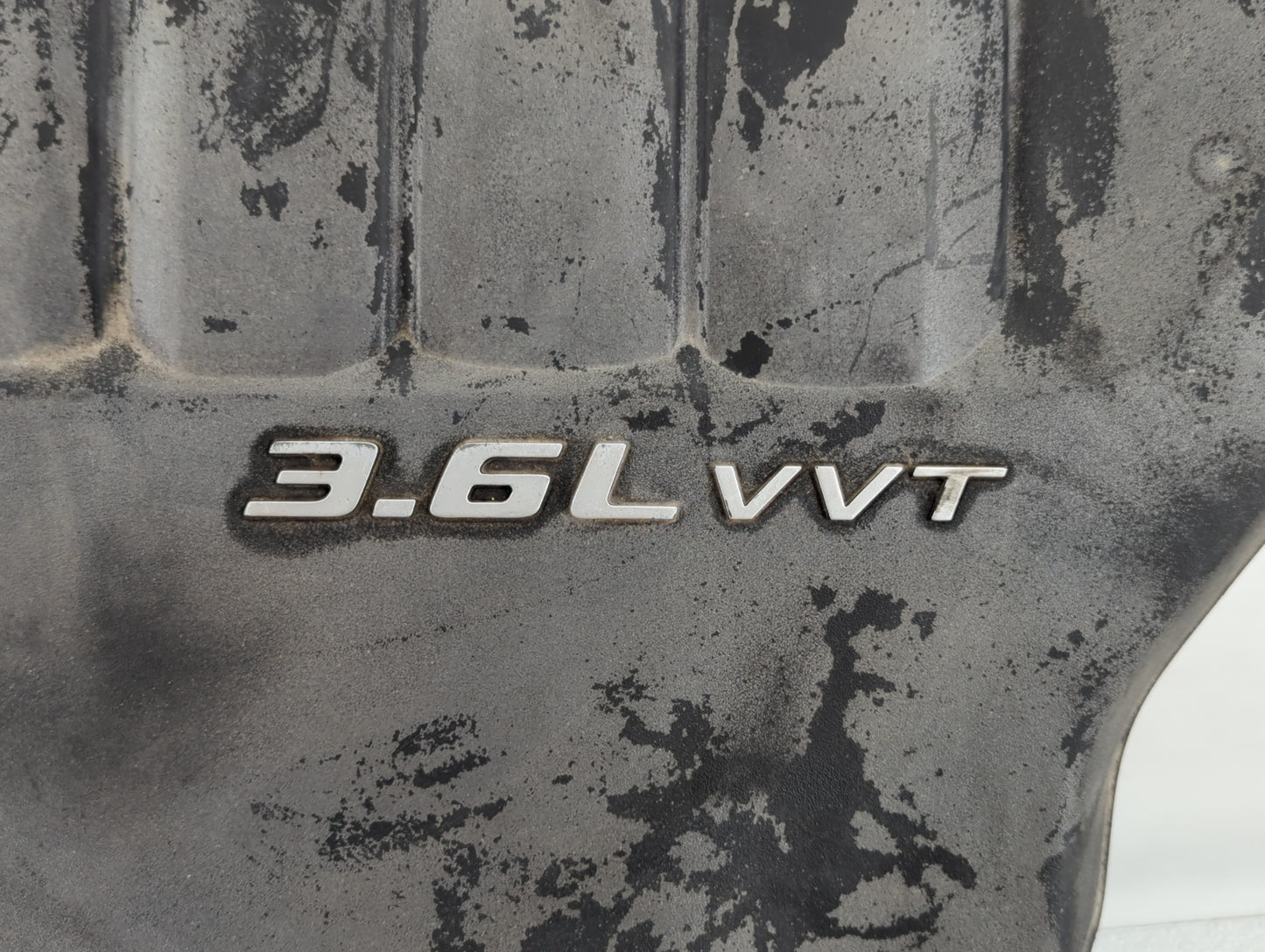 2013 Chrysler 200 Engine Cover - Oemusedautoparts1.com