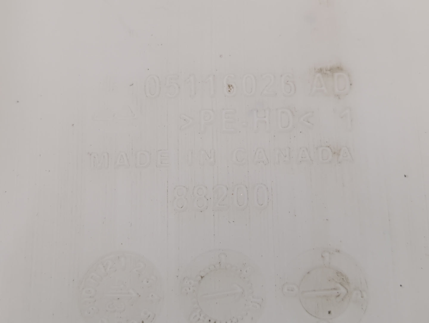 2011-2014 Chrysler 200 Windshield Washer Fluid Reservoir Bottle Oem - Oemusedautoparts1.com