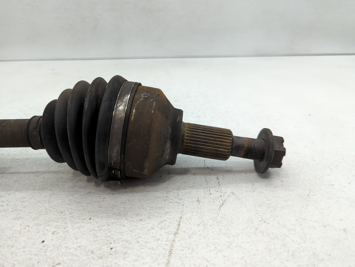 2011-2014 Chrysler 200 Axle Shaft Front Driver Cv C/v - Oemusedautoparts1.com