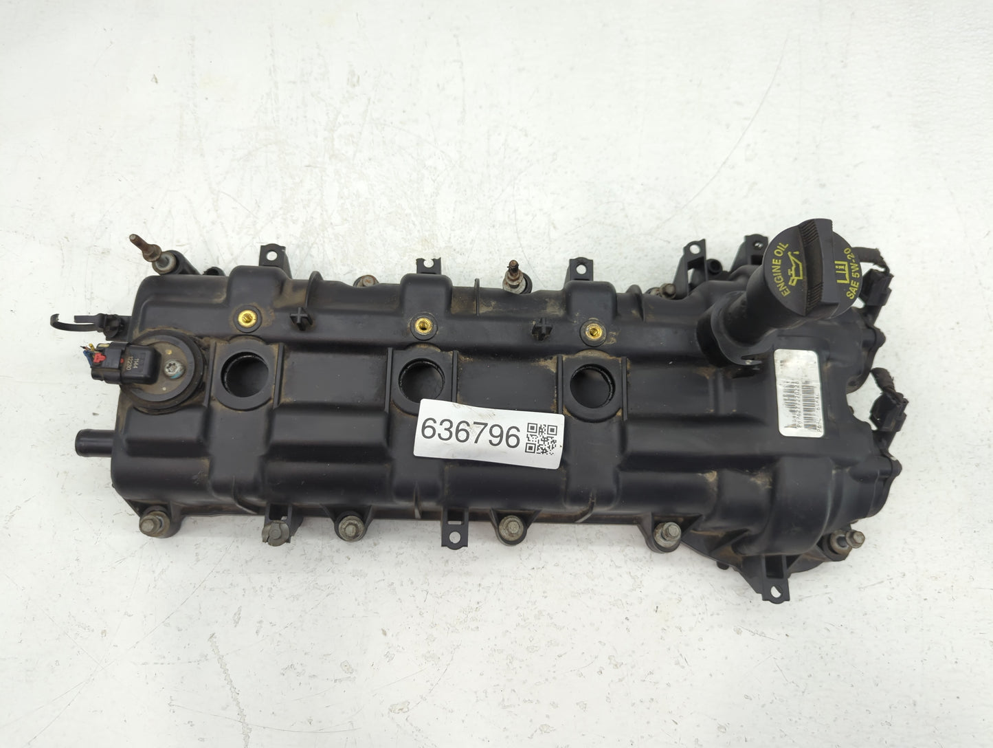 2013 Chrysler 200 Engine Cover Black - Oemusedautoparts1.com