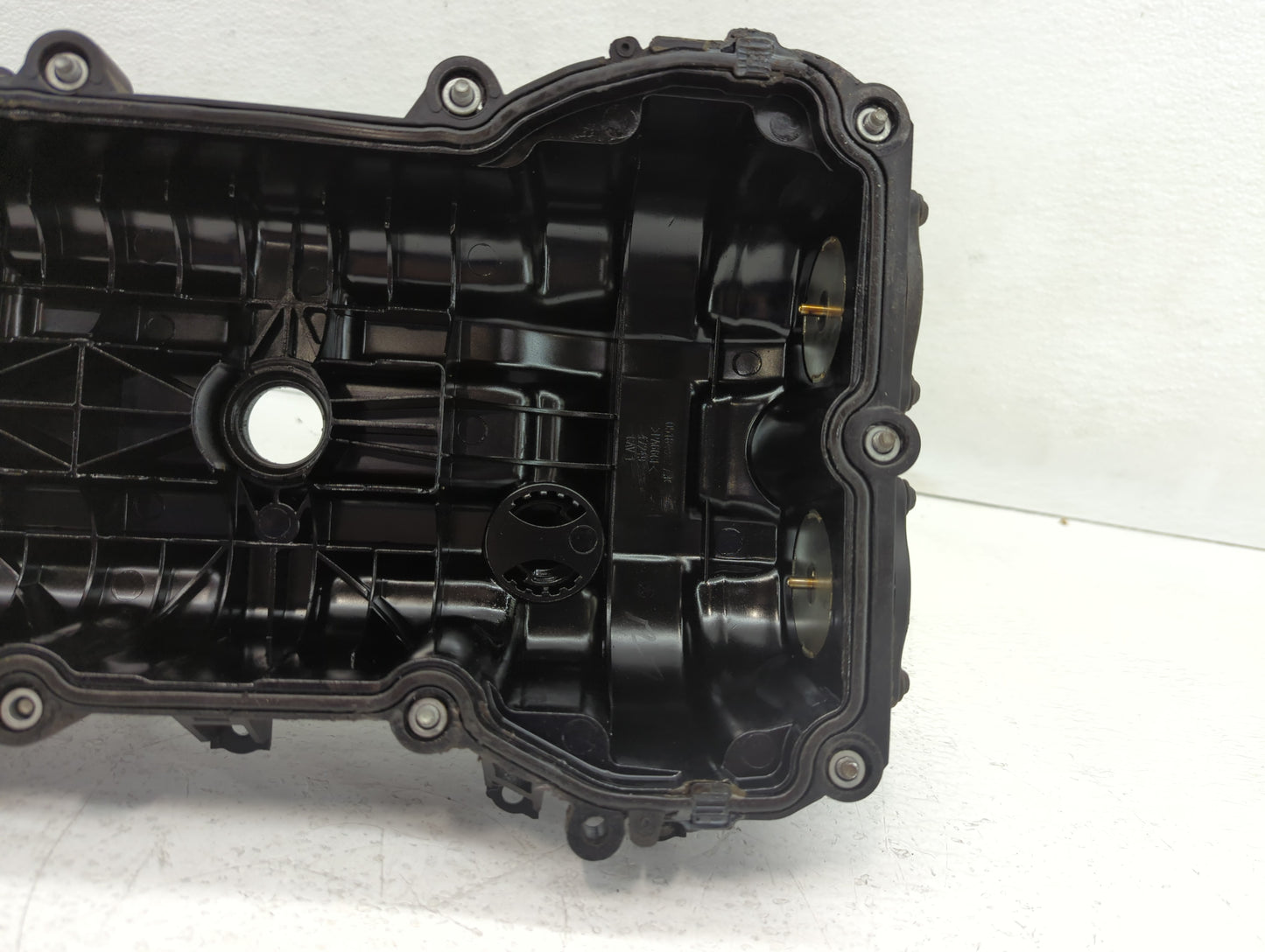2013 Chrysler 200 Engine Cover Black - Oemusedautoparts1.com