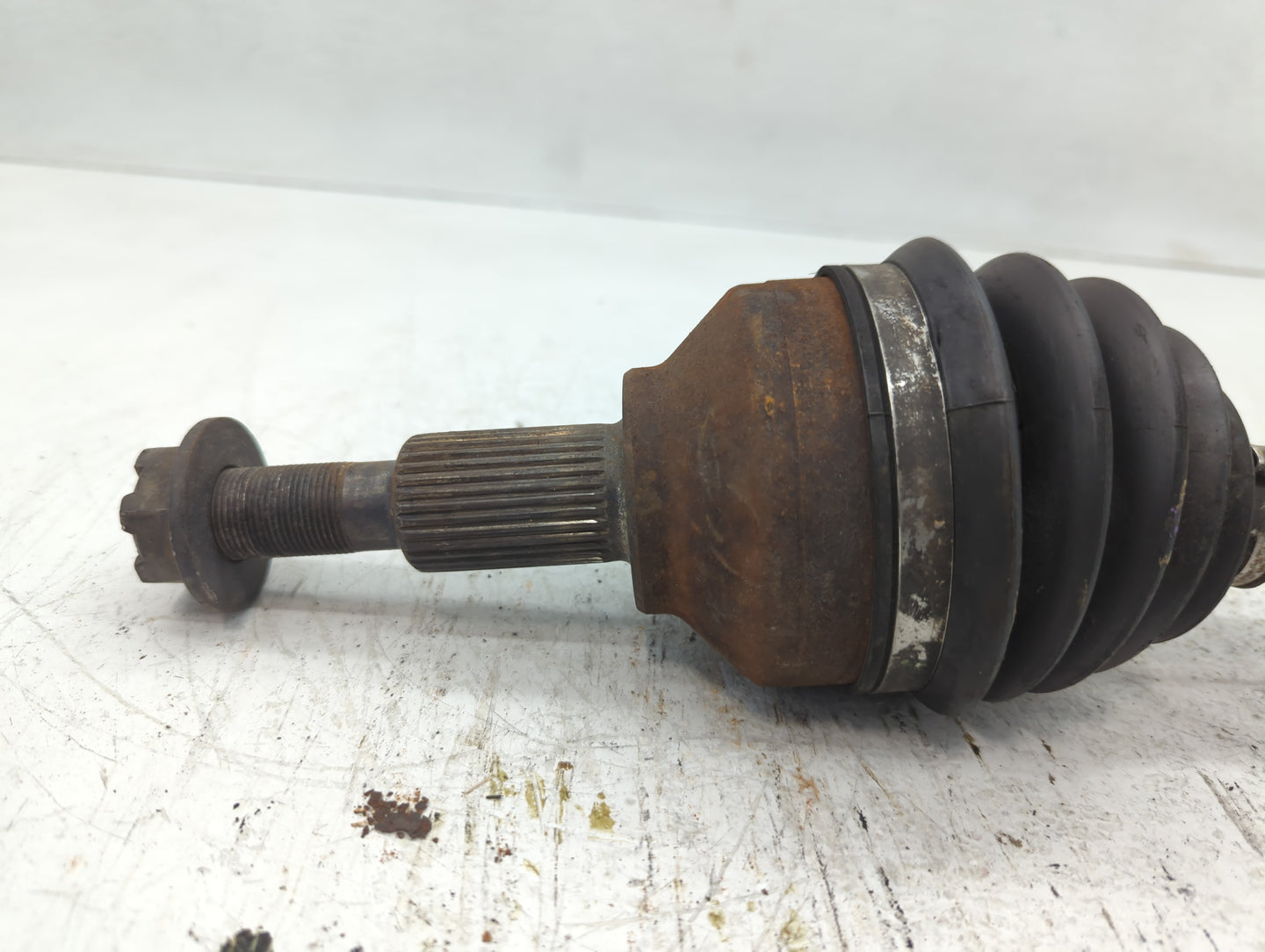 2011-2014 Chrysler 200 Axle Shaft Front Passenger Cv C/v - Oemusedautoparts1.com